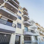 Stunning Sea View Haven At Seabreeze Court Appartamento