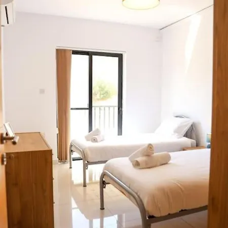 Spacious 2br With Stunning Sea Views By 360 Estates Mellieħa