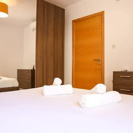 Apartman Spacious 2br With Stunning Sea Views By 360 Estates Mellieħa