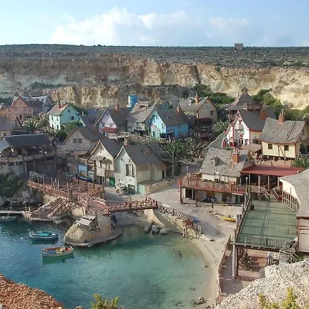 Spacious 2br With Stunning Sea Views By 360 Estates Apartman *