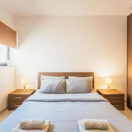 Stunning Sea View Haven At Seabreeze Court *