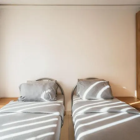 Apartment Stunning Sea View Haven At Seabreeze Court