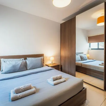 Apartment Stunning Sea View Haven At Seabreeze Court