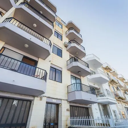 Stunning Sea View Haven At Seabreeze Court شقة