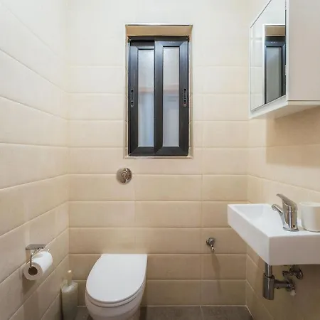 Stunning Sea View Haven At Seabreeze Court Daire