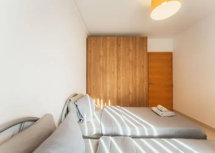 Stunning Sea View Haven At Seabreeze Court * Mellieħa